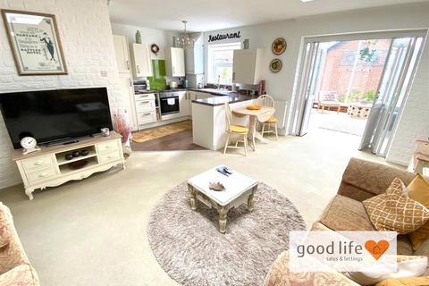 17 Hoyle Fold, Sunderland, SR3 2TT