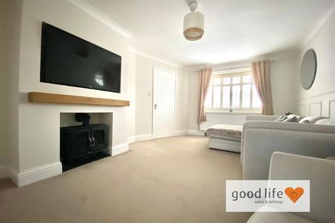 16 Deaconsfield Close, Sunderland, SR3 2SG