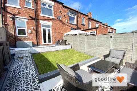 3 bedroom terraced house for sale, Nesburn Road, Sunderland SR4