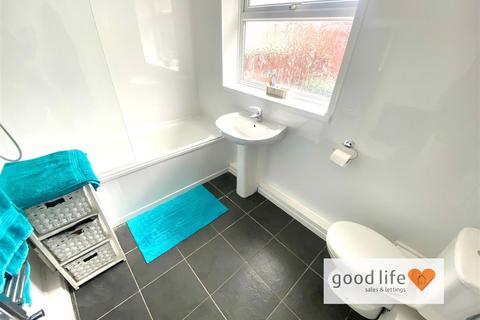 35 Robert Street, New Silksworth, Sunderland, SR3 2DU