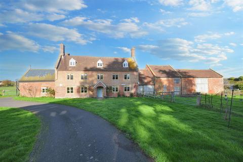 5 bedroom detached house for sale, Holwell