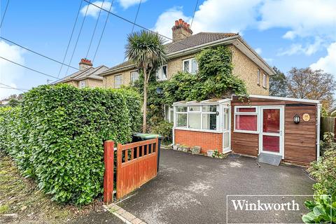 3 bedroom semi-detached house for sale, Hilltop Road, Dorset BH22