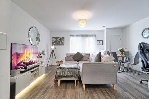 1 bedroom apartment for sale, Bell Flower Lodge, Romford, Essex