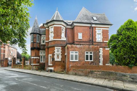 2 bedroom flat to rent, Gedling Grove, Nottingham, Nottinghamshire, NG7