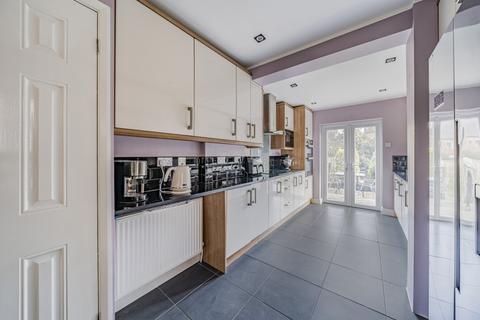 3 bedroom semi-detached house for sale, Garth Road, Mansfield, Nottinghamshire