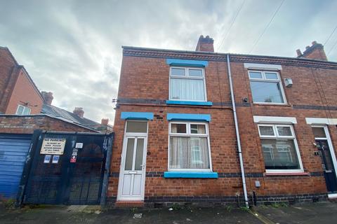 3 bedroom end of terrace house for sale, 2a Glover Street, Crewe