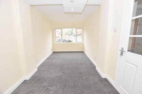 4 bedroom terraced house to rent, Montague Road, Smethwick