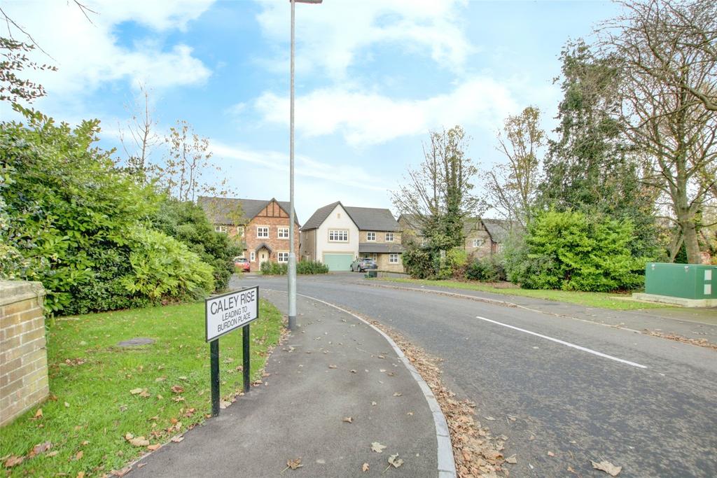 Estate Entrance