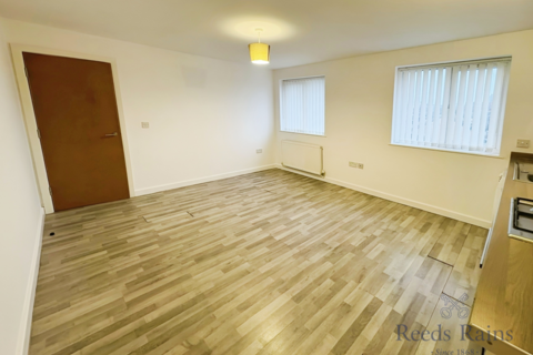 2 bedroom apartment to rent, Vauxhall Road, Merseyside L5