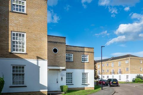 2 bedroom apartment to rent, Leigh Hunt Drive, London, N14