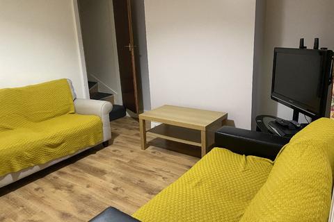 4 bedroom house share to rent, Birmingham B29