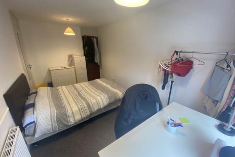 3 bedroom house share to rent, Birmingham B29