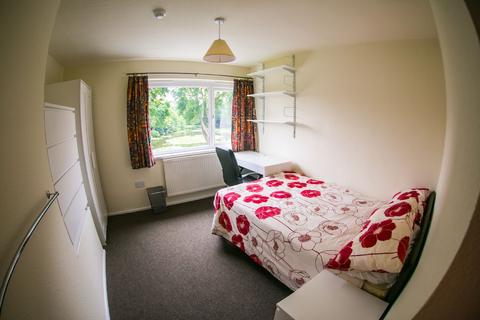 5 bedroom house share to rent, Birmingham B17