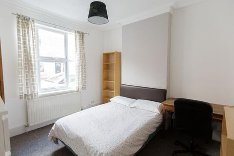 undefined, Birmingham B16