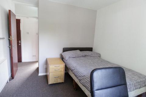 6 bedroom house share to rent, Birmingham B29