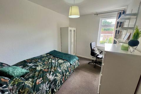 undefined, Birmingham B17