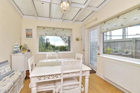 2 bedroom end of terrace house for sale, Marina Way, Brighton, East Sussex