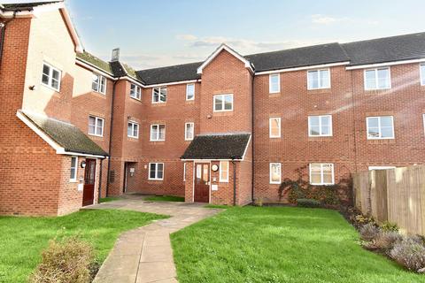 2 bedroom flat for sale, Richard Hillary Close, Ashford TN24