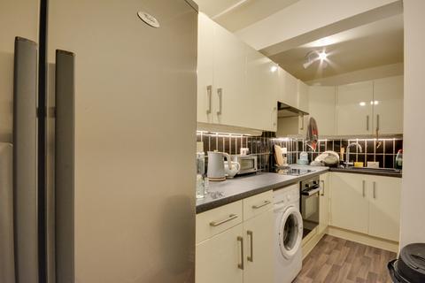 7 bedroom flat for sale, Devonshire Road, Prenton CH43