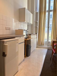 1 bedroom bedsit to rent, Leinster Gardens, London W2