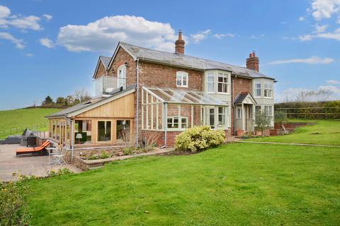 4 bedroom detached house for sale, Batchfields, Bishop`s Frome, Worcesetershire