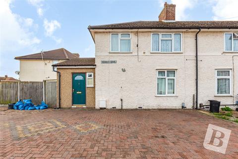 3 bedroom end of terrace house for sale, Verney Gardens, Dagenham, RM9