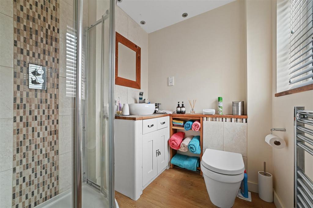 Ensuite