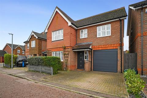 4 bedroom detached house for sale, Marcus Close, Colchester CO4