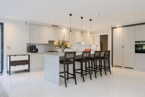 undefined, Icklingham Road, Cobham, KT11