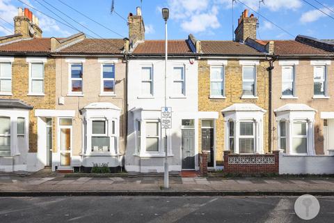 2 bedroom terraced house to rent, Vernon Road, London E15