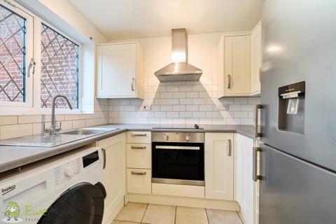 2 bedroom terraced house for sale, Warblington Close, Tadley RG26