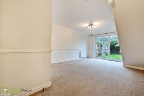 2 bedroom terraced house for sale, Warblington Close, Tadley RG26