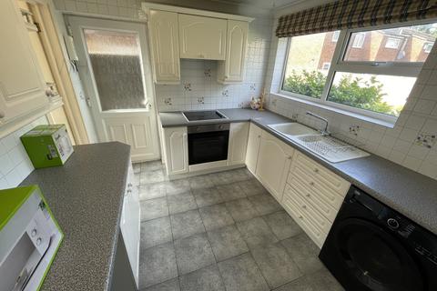 4 bedroom house to rent, Hallett Walk, Canterbury CT1