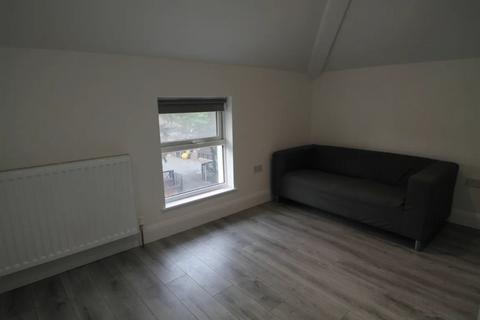 2 bedroom apartment to rent, Grovewood House, 298 Broadway, BEXLEYHEATH, DA6