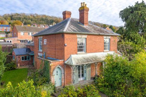 3 bedroom semi-detached house for sale, The Homend, Ledbury, Herefordshire