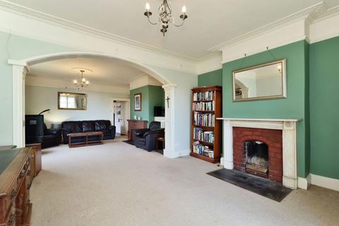 3 bedroom semi-detached house for sale, The Homend, Ledbury, Herefordshire