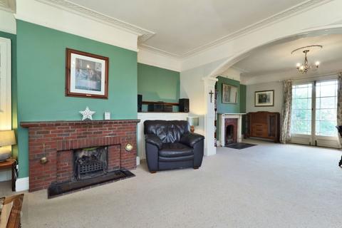 3 bedroom semi-detached house for sale, The Homend, Ledbury, Herefordshire