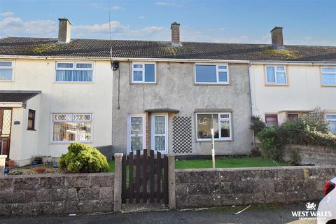 3 bedroom terraced house for sale, Heol Dewi, St. Davids