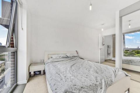 2 bedroom flat to rent, 132 Ben Jonson Road, Stepney Green, London, E1 4GJ