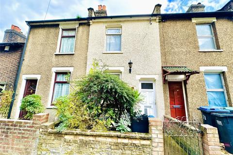 3 bedroom terraced house for sale, Cross Road, East Croydon, CR0