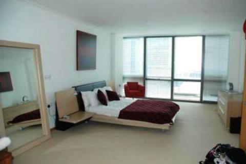 2 bedroom apartment to rent, No.1 West India Quay, Canary Wharf E14