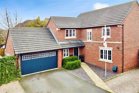 4 bedroom detached house for sale, Cardinal Drive, Hinckley LE10