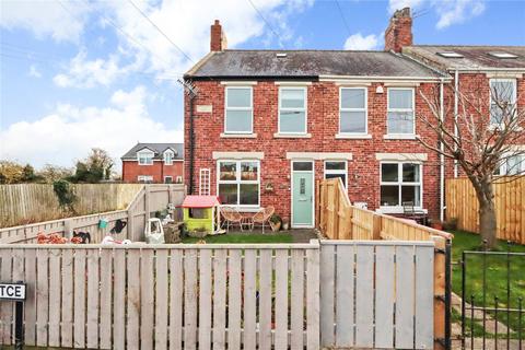 3 bedroom end of terrace house for sale, Woodstone Terrace, Durham DH4