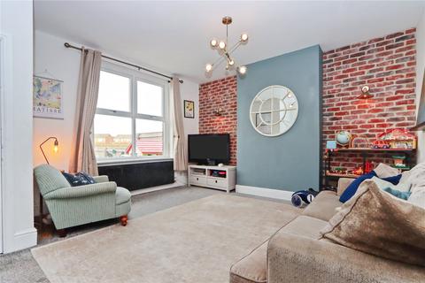 3 bedroom end of terrace house for sale, Woodstone Terrace, Durham DH4