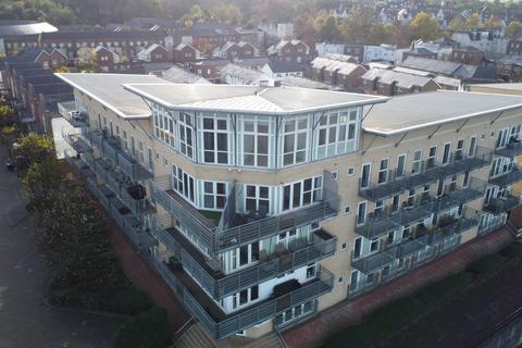 2 bedroom apartment for sale, Ingress Park, Greenhithe