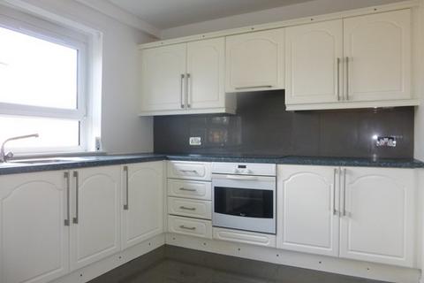 3 bedroom flat to rent, Roseberry Place, Hamilton ML3