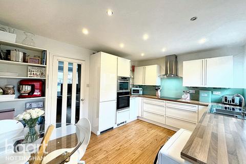 3 bedroom semi-detached house for sale, Mickleborough Way, West Bridgford