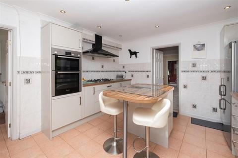 undefined, Preston Hill, Wingham, Canterbury