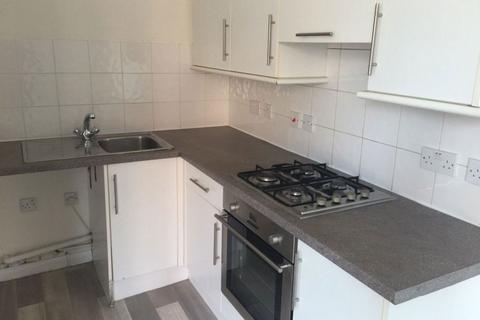 1 bedroom flat to rent, Upper Rock Gardens, Brighton BN2 1QE