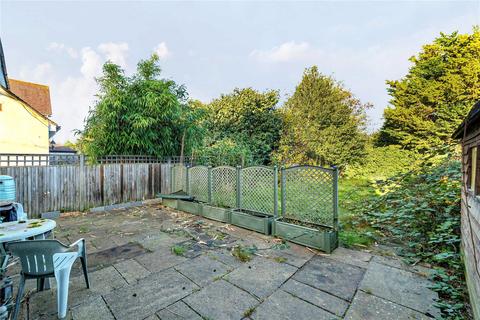 3 bedroom detached house for sale, Sidney Road, Walton-On-Thames, KT12